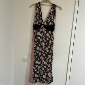 Maxi deep v dress
